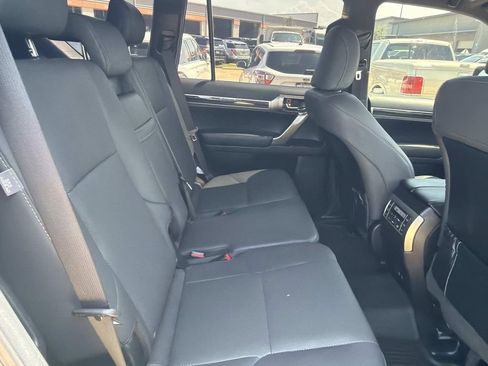 Used 2021 Lexus GX 460 Premium w/ Premium Package AWD/4WD image 13