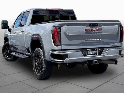 Used 2024 GMC Sierra 2500 AT4 w/ Technology Package AWD/4WD image 12