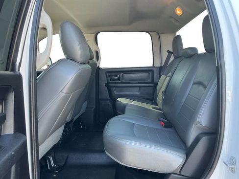 Used 2017 RAM 2500 Tradesman w/ Chrome Appearance Group image 21