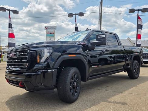 New 2026 GMC Sierra 2500 AT4 w/ AT4 Premium Plus Package AWD/4WD image 13