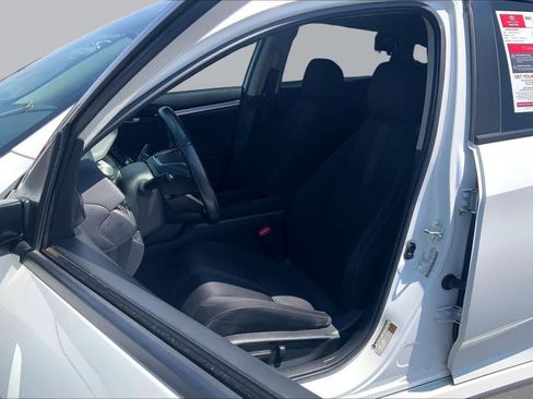 Used 2021 Honda Civic EX image 8