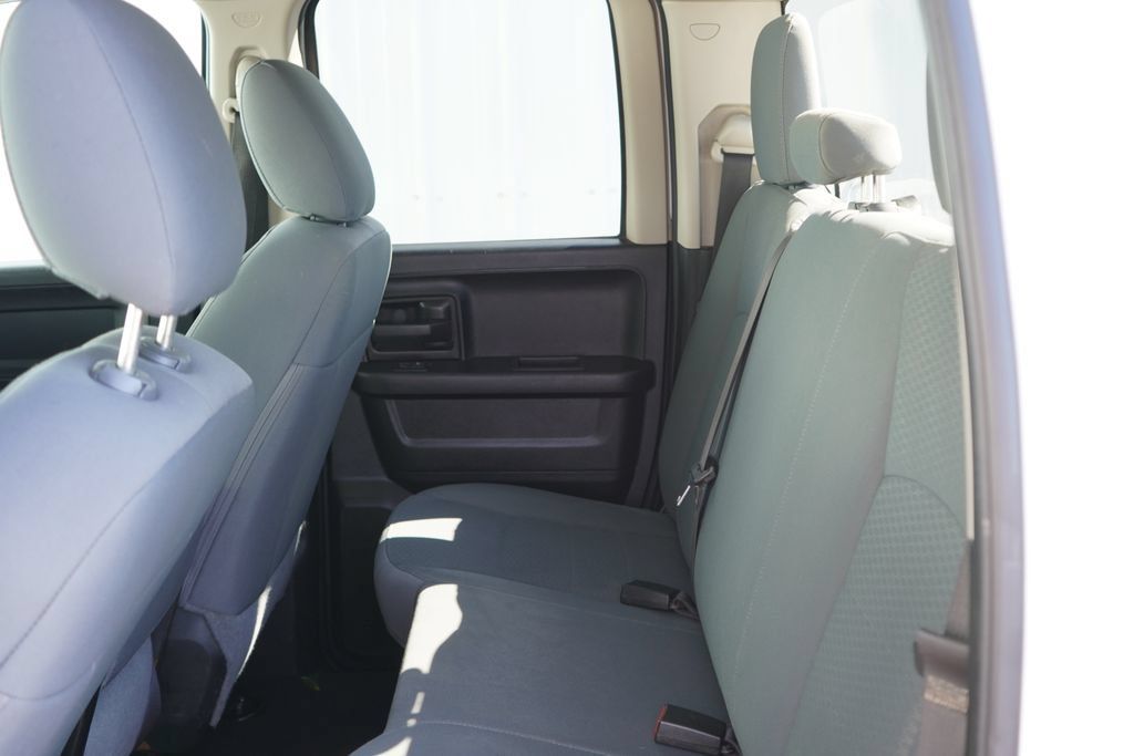 Used 2018 RAM 1500 Express w/ Express Value Package AWD/4WD image 28