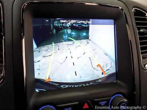 Used 2018 Dodge Durango R/T image 23