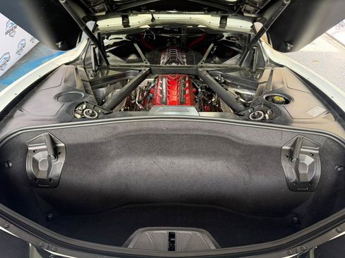 Used 2021 Chevrolet Corvette Stingray Coupe w/ Z51 Performance Package RWD image 20