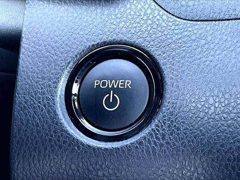 Certified 2025 Toyota Camry SE image 36