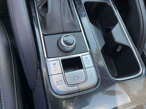 Used 2020 Kia Telluride EX w/ EX Premium Package FWD image 23
