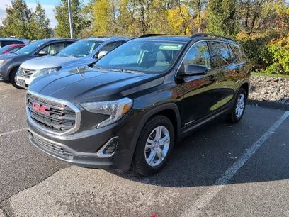 Used 2020 GMC Terrain SLE w/ Driver Convenience Package