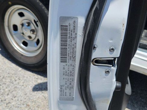 Used 2019 RAM 1500 Tradesman RWD image 27