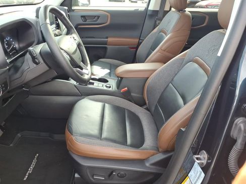 Used 2023 Ford Bronco Sport Outer Banks w/ Tech Package image 13