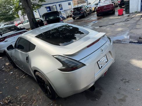 Used 2014 Nissan 370Z Coupe w/ Sport Package RWD image 4