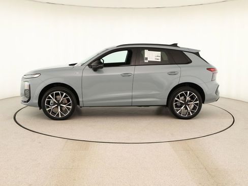New 2026 Audi Q3 quattro 2.0T image 2