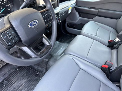 New 2025 Ford F350 XL w/ XL Chrome Package image 9