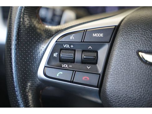 Used 2018 Genesis G80 3.3T Sport RWD image 21