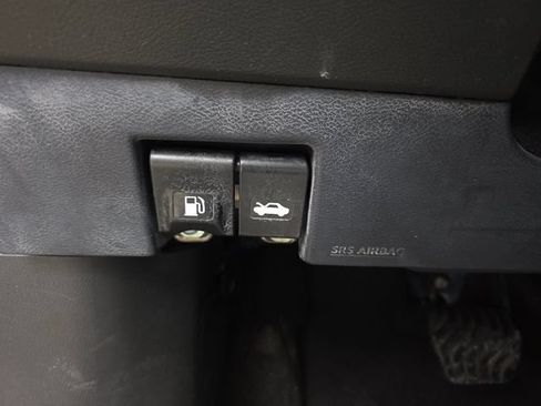 Used 2022 Nissan Kicks S FWD image 29