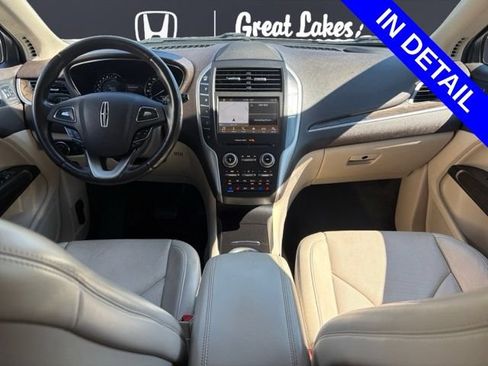 Used 2017 Lincoln MKC Reserve w/ Lincoln MKC Climate Package AWD/4WD image 10