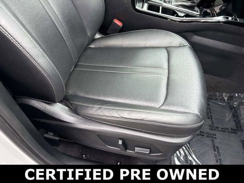 Used 2023 Kia Sorento SX image 10