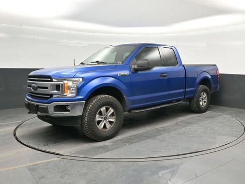 Used 2018 Ford F150 XLT w/ Trailer Tow Package image 8