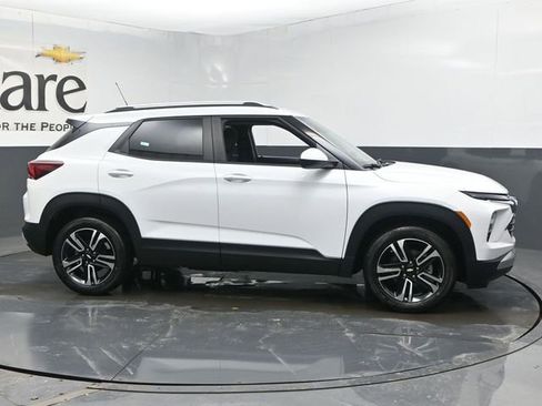 New 2026 Chevrolet TrailBlazer LT w/ Convenience Package image 1