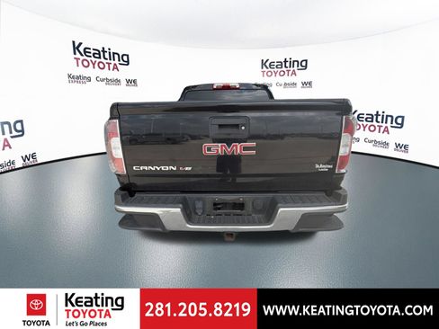 Used 2019 GMC Canyon 2WD Crew Cab w/ Convenience Package image 4
