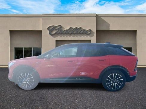 Certified 2025 Cadillac Optiq Sport 1 image 6