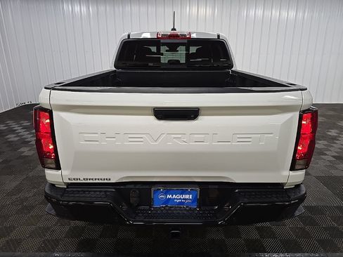 Used 2026 Chevrolet Colorado W/T w/ Advanced Trailering Package AWD/4WD image 11