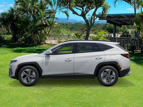 New 2026 Hyundai Tucson SEL image 3