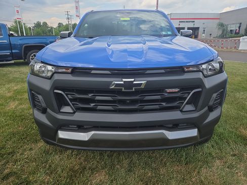 Used 2026 Chevrolet Colorado Trail Boss AWD/4WD image 8