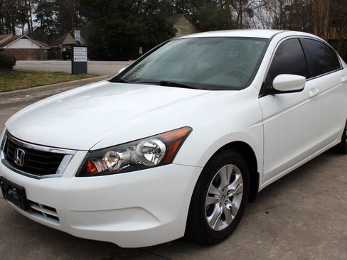 Used 2008 Honda Accord LX-P image 4