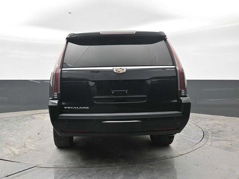 Used 2018 Cadillac Escalade ESV Luxury AWD/4WD image 11