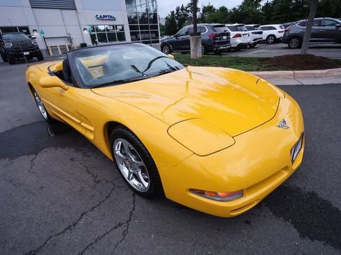 Used 2003 Chevrolet Corvette Convertible w/ Preferred Equipment Group1 RWD image 59