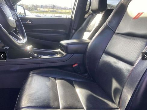 Used 2024 Dodge Durango GT image 2