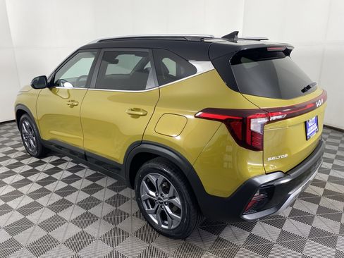 Used 2024 Kia Seltos S FWD image 9