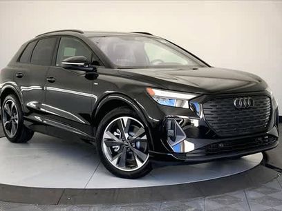 New 2025 Audi Q4 e-tron Premium Plus