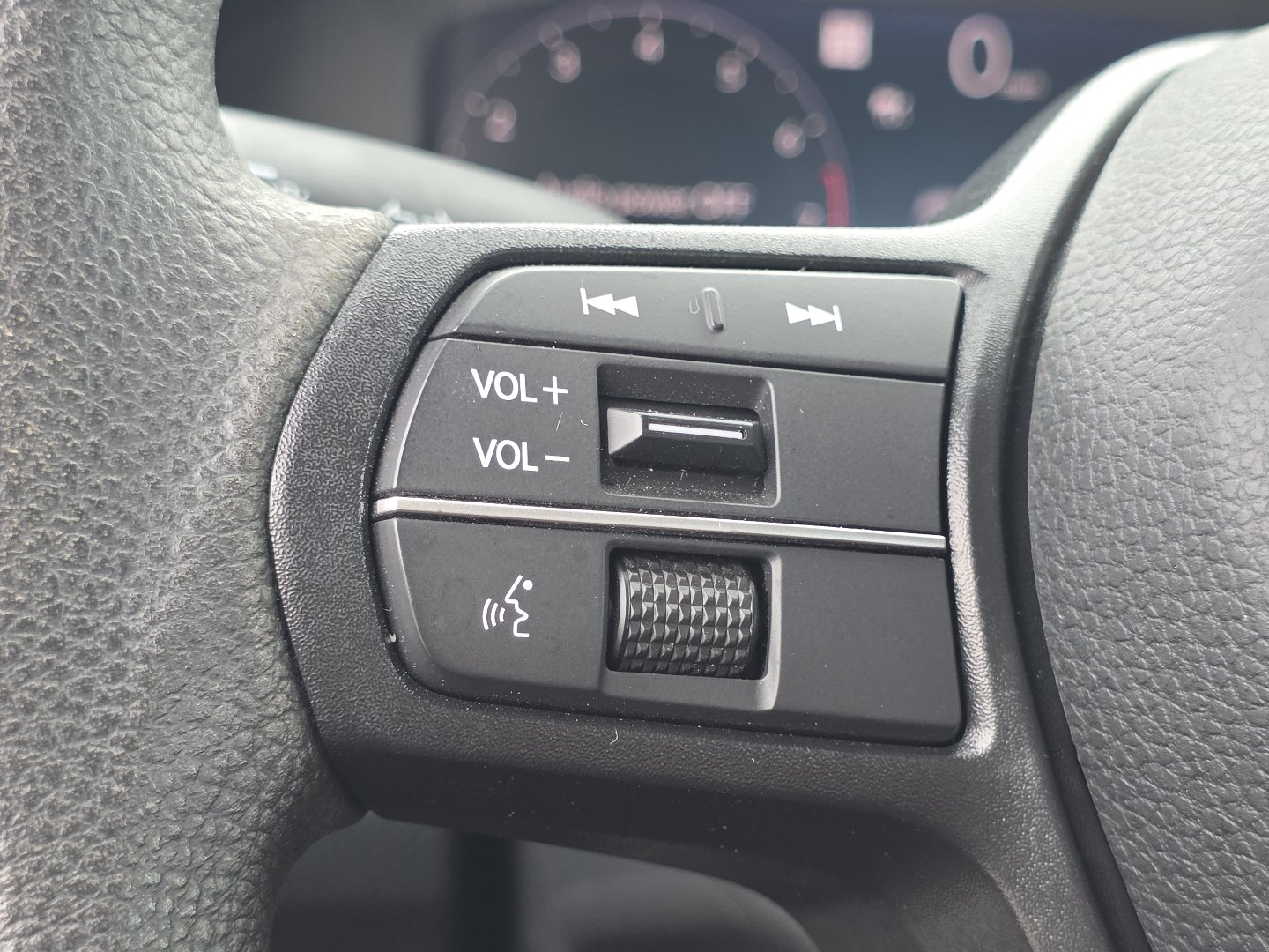 Certified 2024 Honda Accord LX image 30