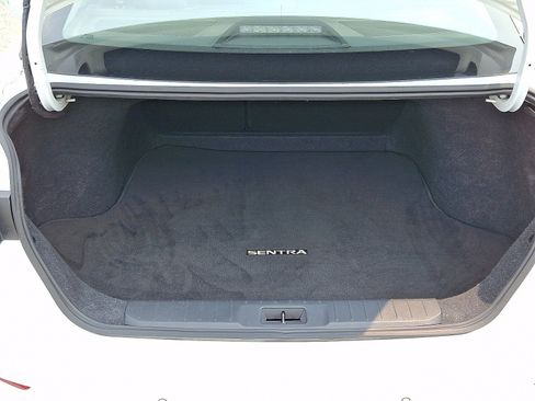 Used 2020 Nissan Sentra SV FWD image 28