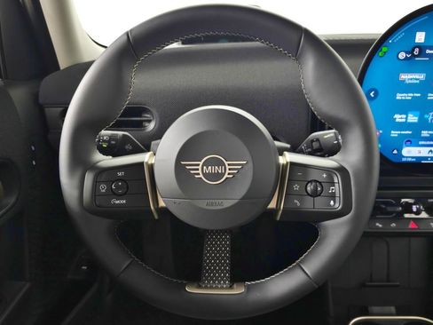 Used 2025 MINI Cooper S FWD image 15