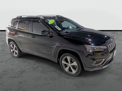 Used 2020 Jeep Cherokee Limited image 5