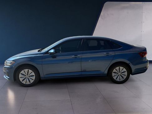 Used 2019 Volkswagen Jetta S image 2