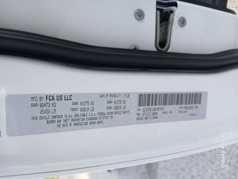 Used 2016 Dodge Charger SRT w/ Harman/Kardon Audio Group RWD image 10