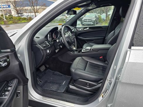 Used 2019 Mercedes-Benz GLS 450 4MATIC image 22