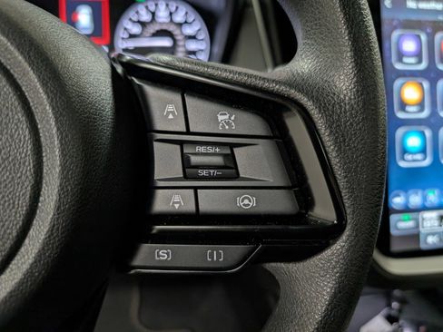 Certified 2025 Subaru Crosstrek 2.0i Premium image 19