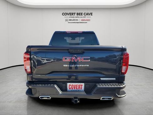 New 2026 GMC Sierra 1500 Elevation w/ Elevation Premium Package image 8