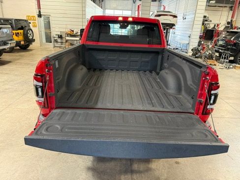 Certified 2024 RAM 2500 Big Horn w/ Night Edition AWD/4WD image 26