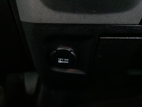 Used 2017 RAM 1500 Express image 30