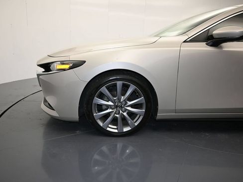 Used 2023 MAZDA MAZDA3 s FWD image 9