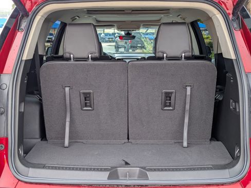 Used 2021 GMC Acadia Denali w/ Denali Technology Package image 25