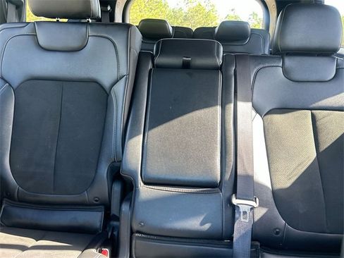 Used 2024 Jeep Grand Cherokee L Altitude image 26