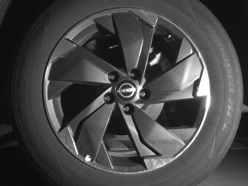 Used 2025 Nissan Rogue SV AWD/4WD image 14