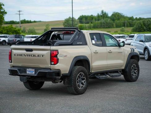 Used 2024 Chevrolet Colorado ZR2 w/ Safety Package AWD/4WD image 5
