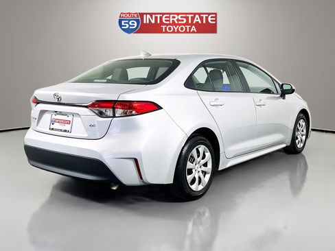 Certified 2025 Toyota Corolla LE FWD image 7